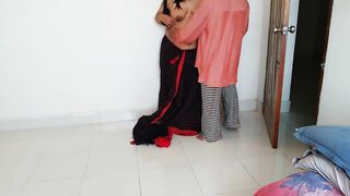 Sasurji ne apni Bete ki bahu ki sht kia kand (Desi 35y old BBW bhabhi fucked by father-in-law while wearing saree & Bra)