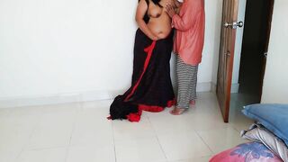 Sasurji ne apni Bete ki bahu ki sht kia kand (Desi 35y old BBW bhabhi fucked by father-in-law while wearing saree & Bra)