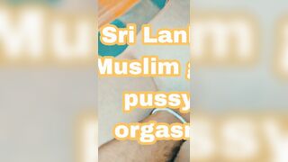 Sri Lanka chubby Muslim girl sexy video