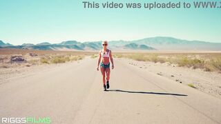 FIT KITTY GETS A CREAMPIE IN THE DESERT