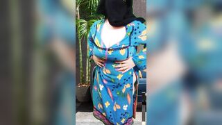 Stepmom Orgasm Hijabpussy - Sweetmuslim Sexy Wife Showing Big Boobs and Pussy