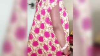 Desi bhabi dress change