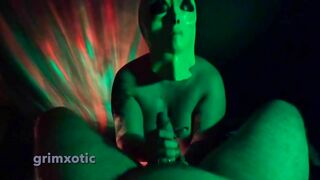 CUM IN PEACE alien bbw