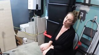 Handyman Helps Horny Mature Milf Danni Jones With Her Wet Pussy