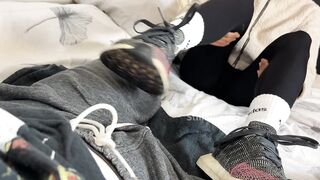 College Babe gives SOCKJOB in SWEATY Adidas ????