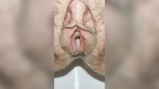 Wide open pussy dripping cum after sex and pissing with little fart | Ultra Closeup