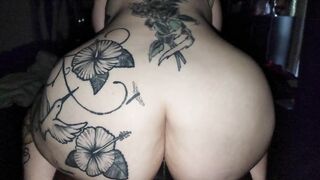 Big booty pawg rides bbc for a creampie