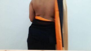 Desi Mallu Indian girl's big boobs