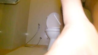 Asian Amateur Teen Pissing In The Toilet In The Morning!