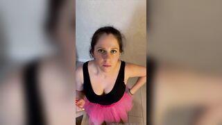 Cosplay blowjob in my Lo skirt, a lot of cum.m4v