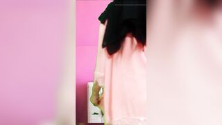 Hot Indian Fingers Her Pussy